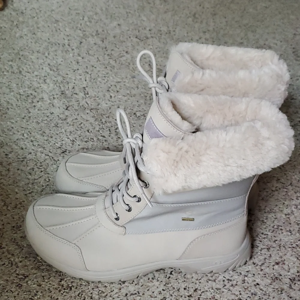 UGG Cuffable Butte Mono Putty Waterproof Outdoor Heavy Rain/ Snow Rugged Boots